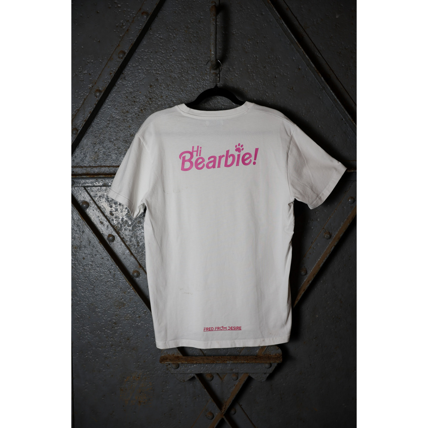 HI BEARBIE White t-shirt