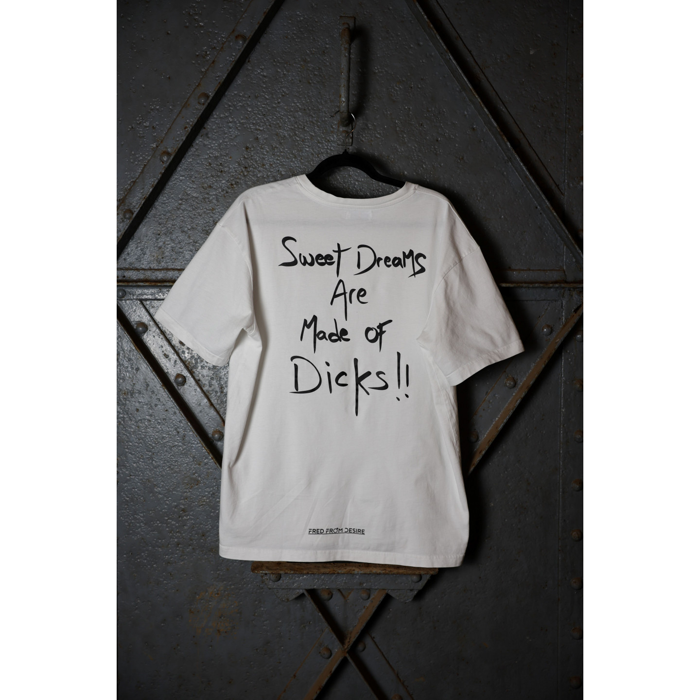 t-shirt SWEET DREAMS ARE MADE OF DICKS blanc