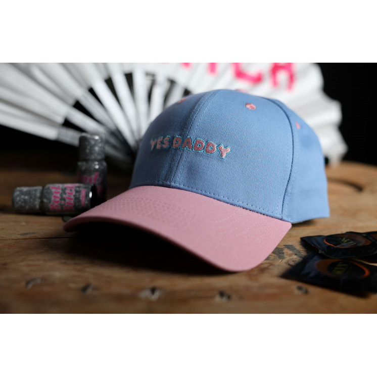 Casquette YES DADDY - Look sexy et queer pour l’été | Mode gay & lifes