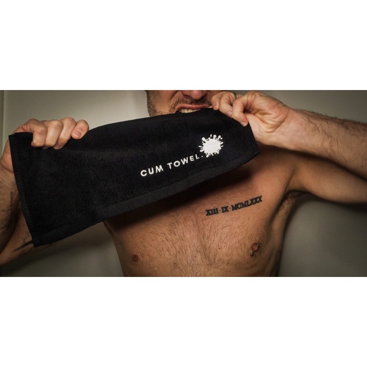 CUM TOWEL